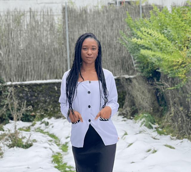 Camisole Célia , couleur uni banc + wax noir