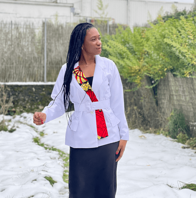 Blazer Solène couleur uni blanc + wax rouge